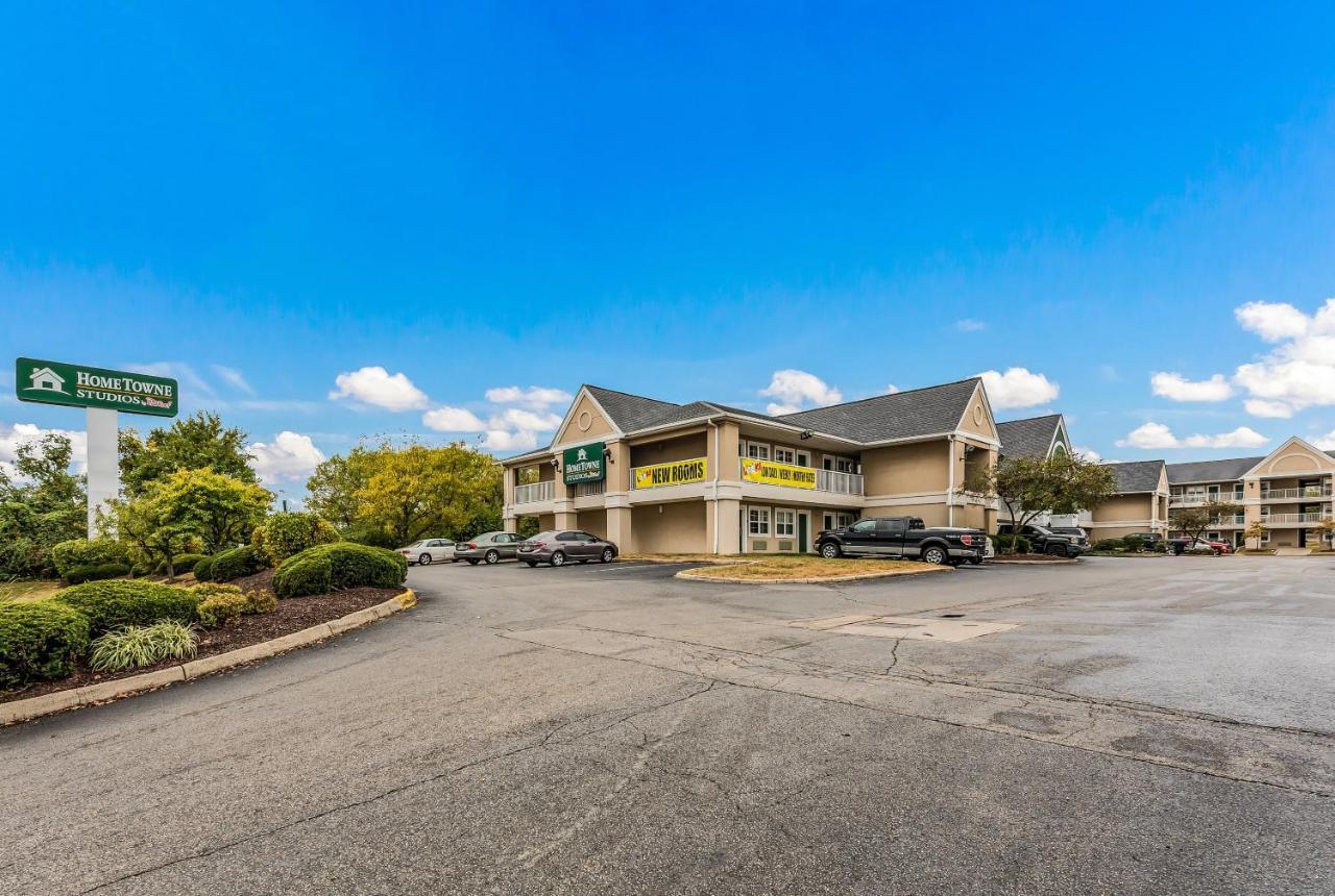 Hometowne By Red Roof Studios Cincinnati - Sharonville Exterior photo